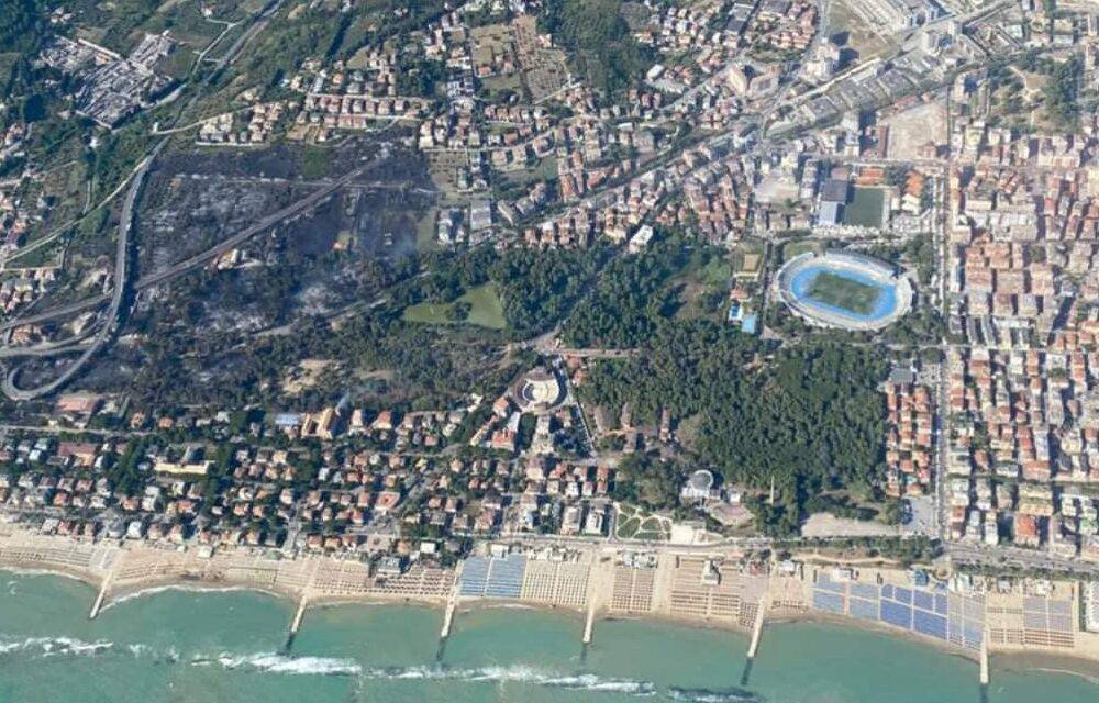 INCENDIO PESCARA: E' CACCIA AI PIROMANI. DUE INNESCHI, AL VAGLIO TELECAMERE E TESTIMONIANZE | Ultime notizie di cronaca Abruzzo - Vimarsana News