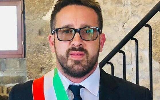 AIELLI: SINDACO DI NATALE E TURISTI INSULTATI MENTRE GUARDANO STELLE, "EPISODIO VERGOGNOSO" | Ultime notizie di cronaca Abruzzo - Vimarsana News