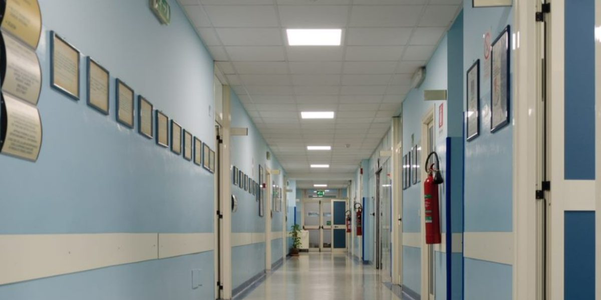 RIPARTO FONDO SANITARIO: MARSILIO, “NESSUNA INTESA, ABRUZZO GUIDA BATTAGLIA AREE INTERNE”