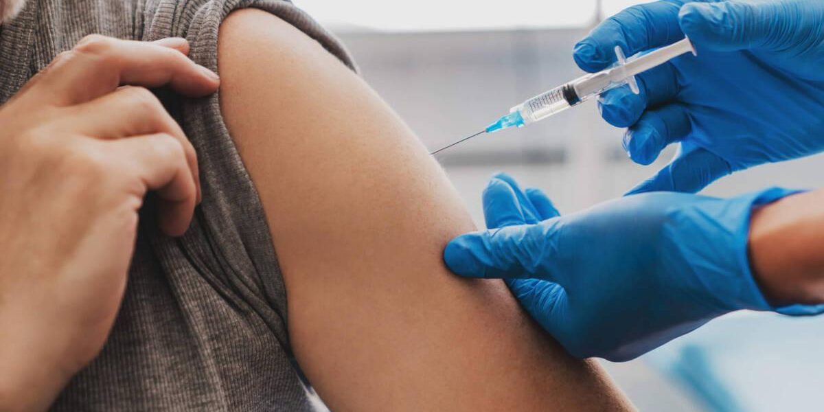 ASL L’AQUILA: DAL 13 OTTOBRE AL VIA VACCINAZIONI CONTRO INFLUENZA STAGIONALE, TUTTE LE SEDI