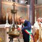 SAN FRANCESCO: BIONDI ACCENDE LAMPADA VOTIVA. MARSILIO, “DA ASSISI E ABRUZZO MESSAGGIO DI PACE”