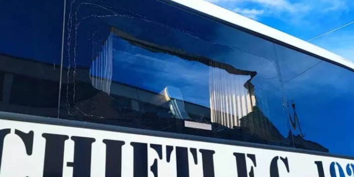 SASSI CONTRO IL BUS DEL CHIETI CALCIO, INDAGA LA DIGOS, SI SEGUE PISTA CONTESTAZIONI ULTRAS