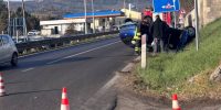 L’AQUILA: INCIDENTE SULLA STATALE 17, AUTO RIBALTATA